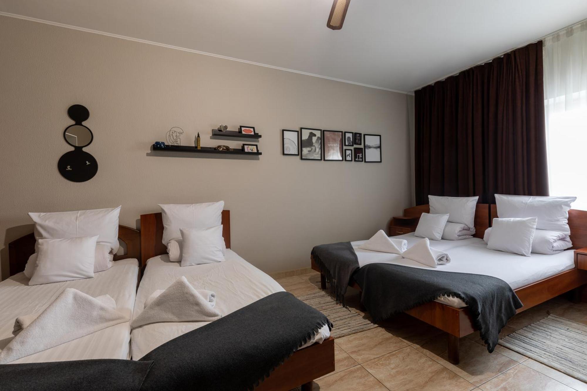 Duet Plus Motel Voytovtsy Bagian luar foto