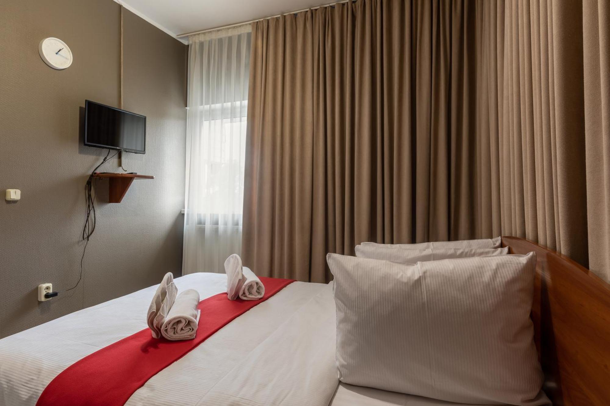 Duet Plus Motel Voytovtsy Bagian luar foto